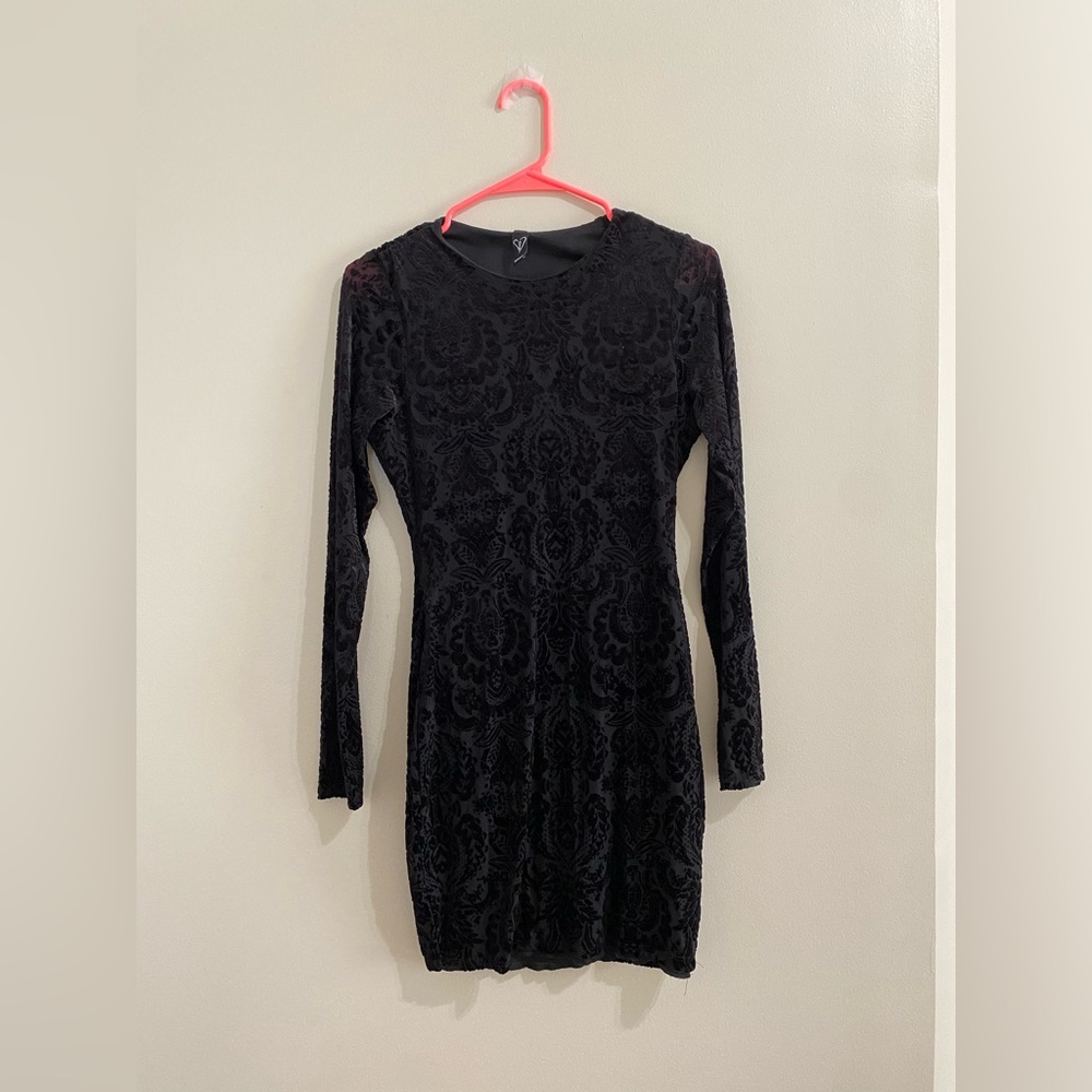 form fitted dress